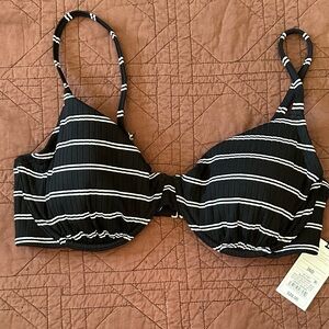 NWT Shade & Shore Black and White Striped Bikini Top only w/ underwire Size 36D